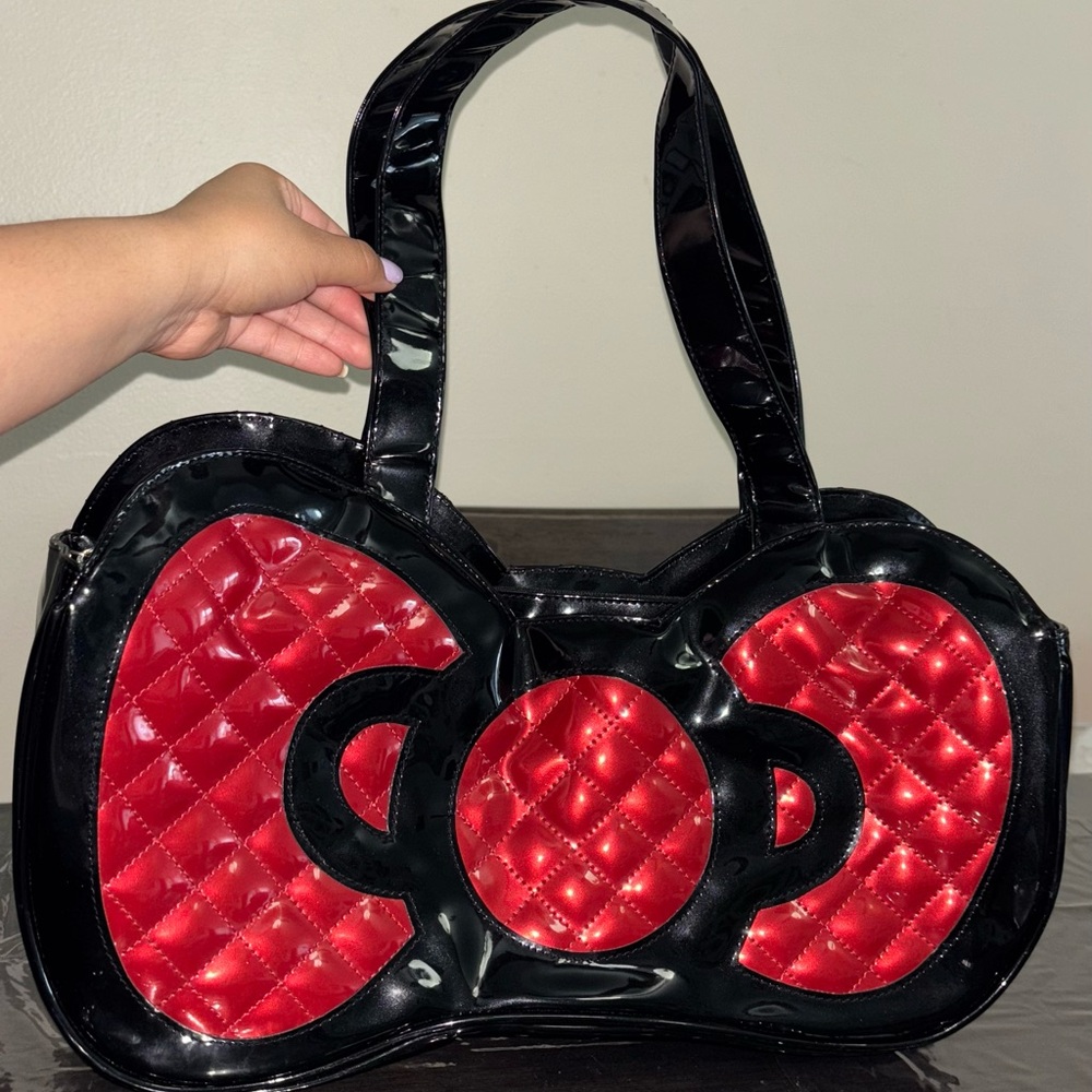 HELLO KITTY BOW PURSE